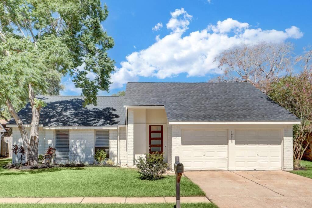 Cheerful 3 Bedroom Home In A Quiet Neighborhood. 休斯敦 外观 照片